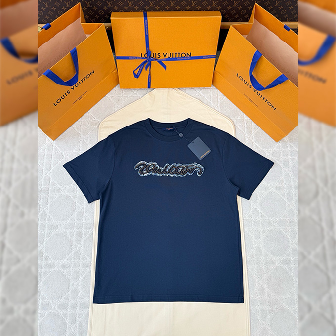 lv louis vuitton signature embroidered crew neck t-shirt